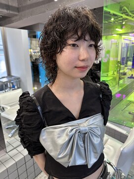 レコ 渋谷(LECO) くるくるウルフブリーチパーマ