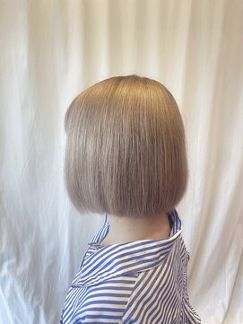ヘアーアンドビューティー エレガンス(HAIR&BEAUTY Elegance) シールベージュ