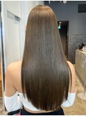 オリーブベージュロング美髪韓国ヘアおくれ毛_ba536751