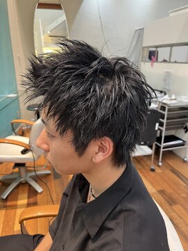 フェイスワン(Face 1) スパイキーショート