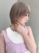 ギークス(GEEKS)&nbsp;【GEEKS渋谷】冬カラー/初ブリーチ/ミルクティーベージュ/ウルフ