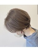 くびれるショートボブ
