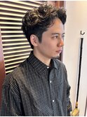トップに動きが出る大人メンズパーマ