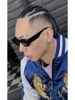 ケーエムシーセントラルルーツ(KMC Central Roots)&nbsp;フェード＆カット+コーンロウ