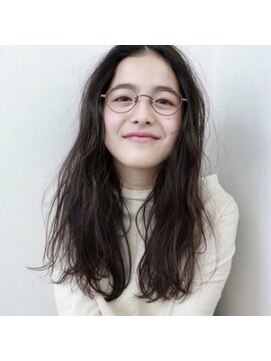 スタイラス(Stylus) ナチュラルロングヘア