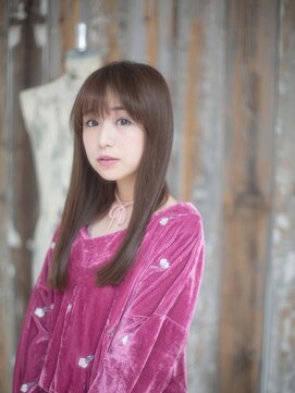 ムーブ スタイル(MOVE STYLE) 透明感ヌーディーベージュロング