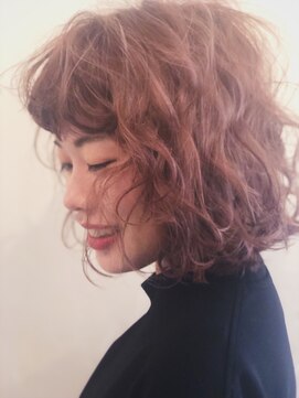 クリコ ヘアーデザイン(CLICQUOT hair design) ピンクベージュミディ