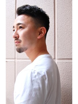 メリケンバーバーショップ コウベ(MERICAN BARBERSHOP KOBE) ツーブロックツイストパーマビジネスかき上げフェード#m530