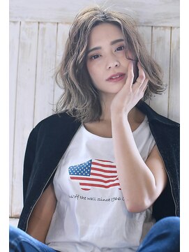 ルーク 立川(LUK) Lien☆フォギーグレージュ×波打ちボブ×ローライト　立川