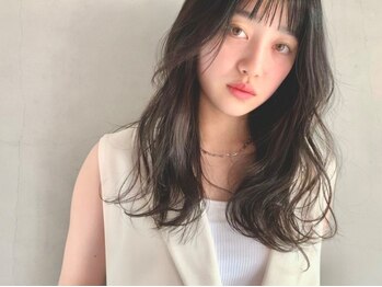 レビーヘアー(Revie hair)の写真/"はじめまして"を感じさせない個性を引き出す提案力が自慢◇"トレンド×似合わせ"技術に幅広いファン多数◎