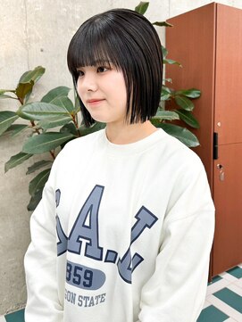 ノエ(noe) ミニボブ×地毛風カラー