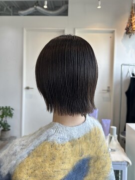 ロカ 表参道(loka) 切りっぱなしボブ［表参道/髪質改善/ハイライト］