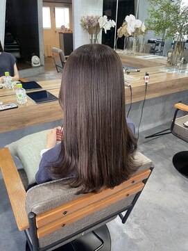 ティティ(TiTi) 秋っぽかわいい！ブラウンカラー[TiTi_栗林れい]