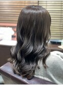 ロングレイヤー×アッシュグレー