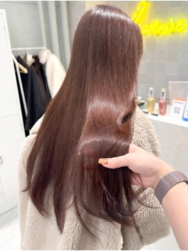 ローウェ 渋谷(Louwe) 透明感なココアブラウン♪《misaki》