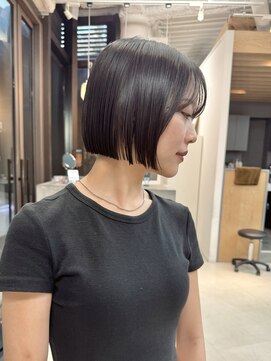 ミィ 表参道(mee.) 似合わせカット ボブヘア 縮毛矯正 ミニボブ 切りっぱなしボブ