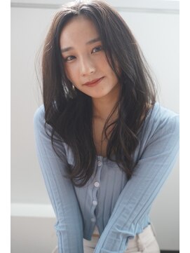 ルフュージュ バイ プロデュース 相模大野店(Refuge by Produce) 暗髪/レイヤーカット/長めバング