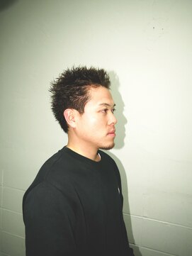 メリケンバーバーショップ フクオカ(MERICAN BARBERSHOP FUK) スパイキーツイストパーマ