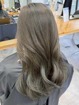ヴェルダ 池袋店(verda) オリーブグレージュ　Riko ブリーチなしダブルカラー
