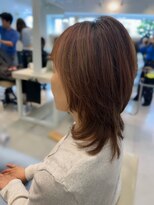 バーチ バイ クロップエス(BIRCH by crop es) ウルフレイヤーのミディアムスタイル