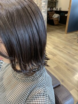 エウレカ(EUREKA) ピンクグレージュカラー