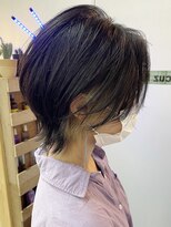 【cuzKLUB】インナーカラー シアーベージュ×ショートウルフ