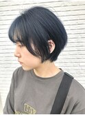 丸みショートボブ　ダークネイビー