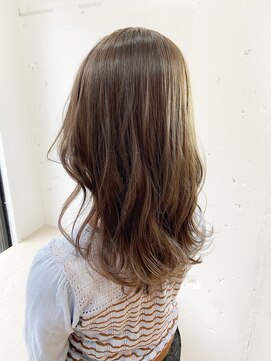 ヘアーワークス ヘルム 渋谷店(HAIR WORKS HELM) [HELM渋谷]上品なベージュ☆