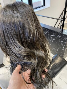 フラミューム 町田(flammeum) オリーブブラック【町田】【成瀬】【玉川学園前】