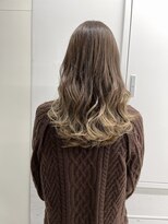 アライブ キチジョウジ(ALIVE Kichijoji)&nbsp;ミルクティーベージュグラデーションカラー