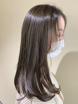 ゼン(Zen.) 艶と透明感！オリーブグレージュ/Zen.手塚