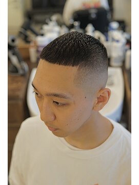 ザチョップショップ キチジョウジ(THE CHOP SHOP KICHIJOJI) クロップ