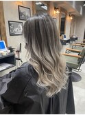 バレイヤージュ、ハイライト、レイヤーロング、グレーベージュ