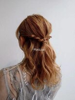 コークス 原宿 表参道(COKETH)&nbsp;★デート、結婚式、お呼ばれヘア。ゆる巻きハーフアップ