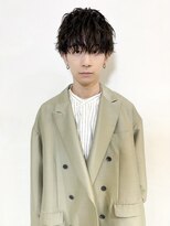 イル(ill)&nbsp;スパイラル パーマ メンズ マッシュ レイヤー