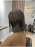 スモーキーベージュ切りっぱなしスタイル