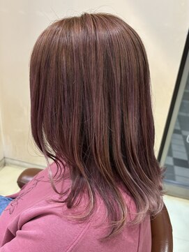 アズール 草加(azule) 春カラー ピンクベージュ