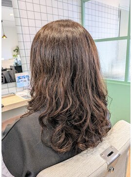 リアン(Lien) ウェーブヘア