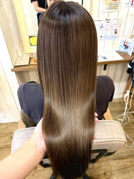 コージー リゾート バイ アンツ 茅ヶ崎駅前店(cozy resort by ANT'S) ミディアムヘア/デザインカラー/フェイスフレーミング/茅ケ崎