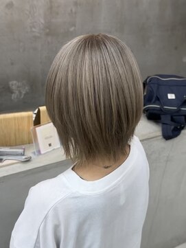 エクラ(ECLAT) シルバーベージュ