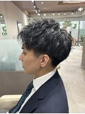 クセを活かしたアップバングショート