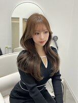 スリー(THREE)&nbsp;色気のある上品さと可愛さをmixした韓国ヘア