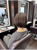 ショートボブ