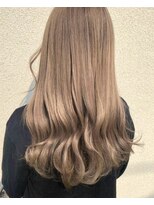 アース 郡山コスモス通り店(HAIR&MAKE EARTH)&nbsp;柔らかベージュのロングウェーブ