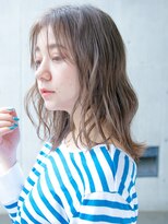 ルティア(Lutia) 大人かわいい 透明感ベージュ ケアブリーチ☆