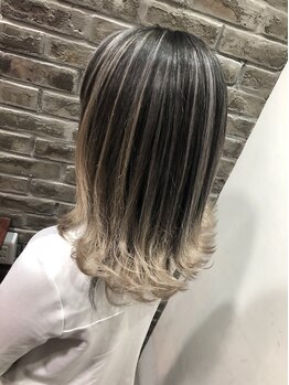 ヘアビューティースタジオ ラルガ(Hair beauty studio Raruga)の写真/【平和通り駅近く】話題沸騰のファイバープレックス取扱い☆“こんなカラーしてみたかった♪”を叶えます！