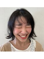 ハナ ビューティーヘアー(hana.) 外ハネ切りっぱなしボブ