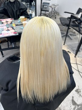 ゲーム 原宿店(GAME) ホワイトブロンド/ダブルカラー/ケアブリーチ/髪質改善/原宿