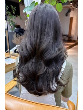 インビテーション(invitation) 大人かわいいくびれヘア前髪カット顔周りカットおくれ毛