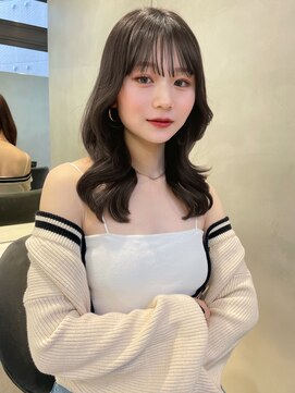 グロー 大宮(GLROW) 韓国風くびれヘア　オリーブグレージュ　顔まわり　レイヤー